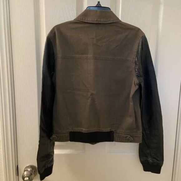 Free People Olive Green Denim Jacket Black Faux Leather Sleeves Women's Size XS - Picture 7 of 9